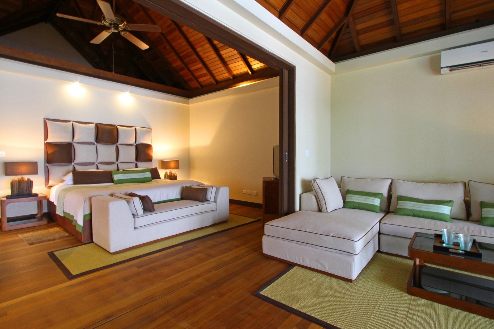 Deluxe Pool Villa