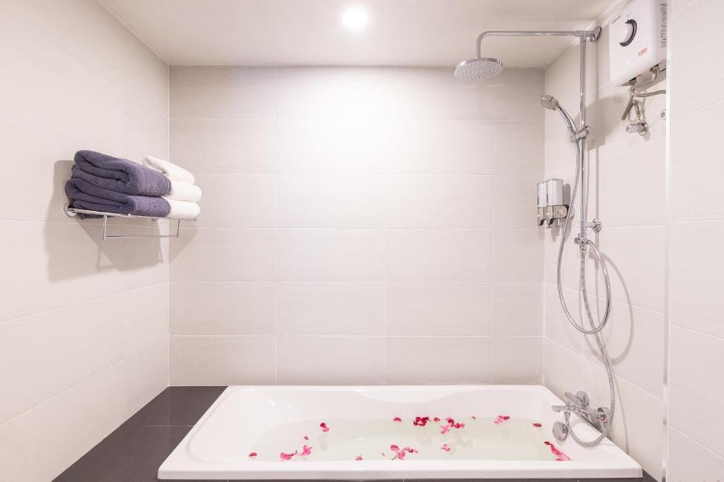 Grand Deluxe Double or Twin Room