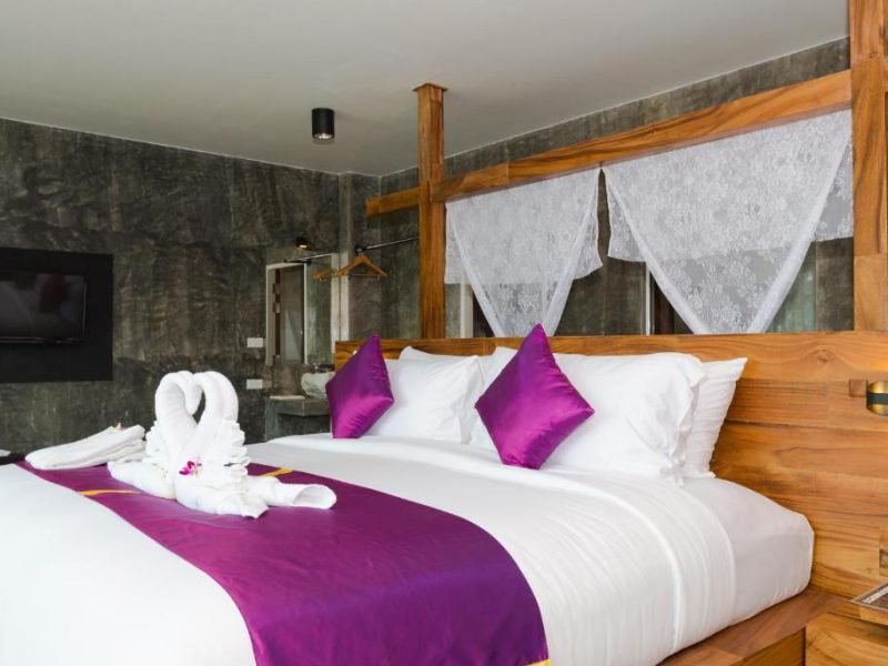 Grand Deluxe Double or Twin Room with Sea View