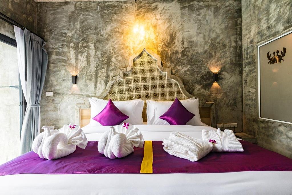 Deluxe Double or Twin Room with Sea View Pool Access