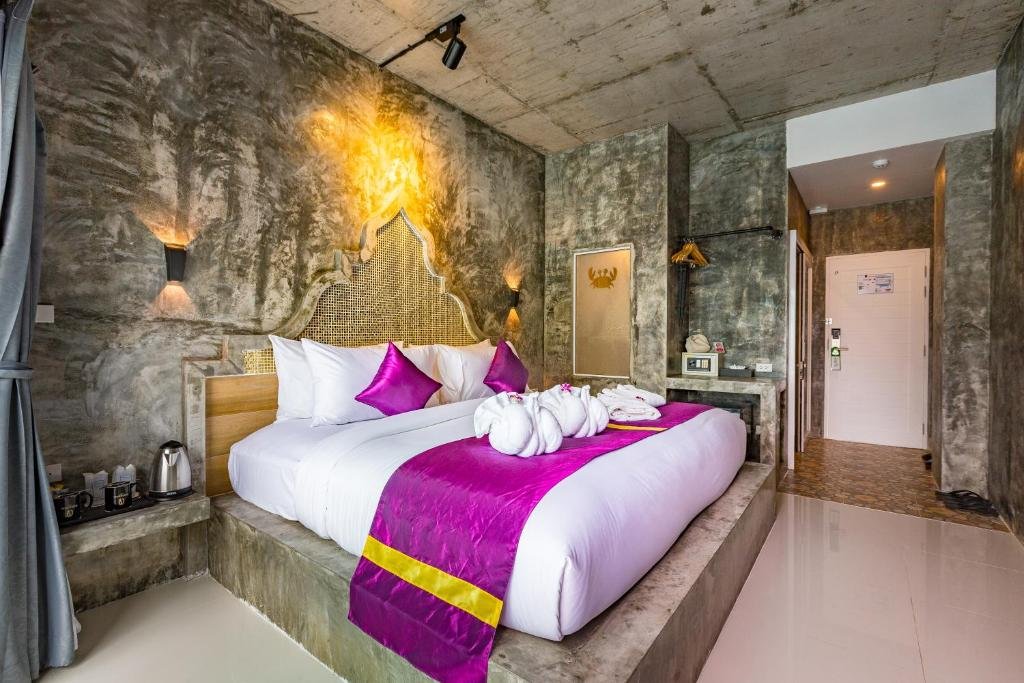 Deluxe Double or Twin Room with Sea View Pool Access