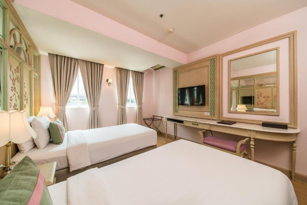 Premier Double or Twin Room – High Floor