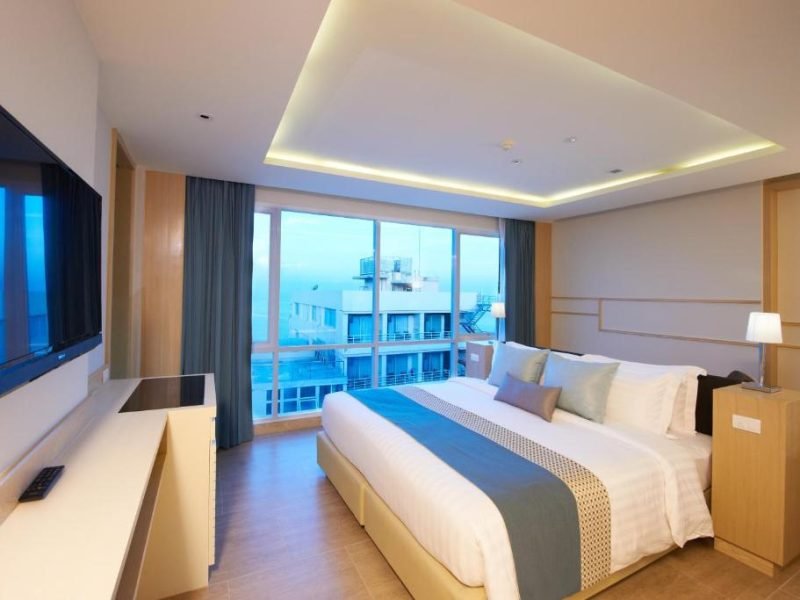 One-Bedroom Suite