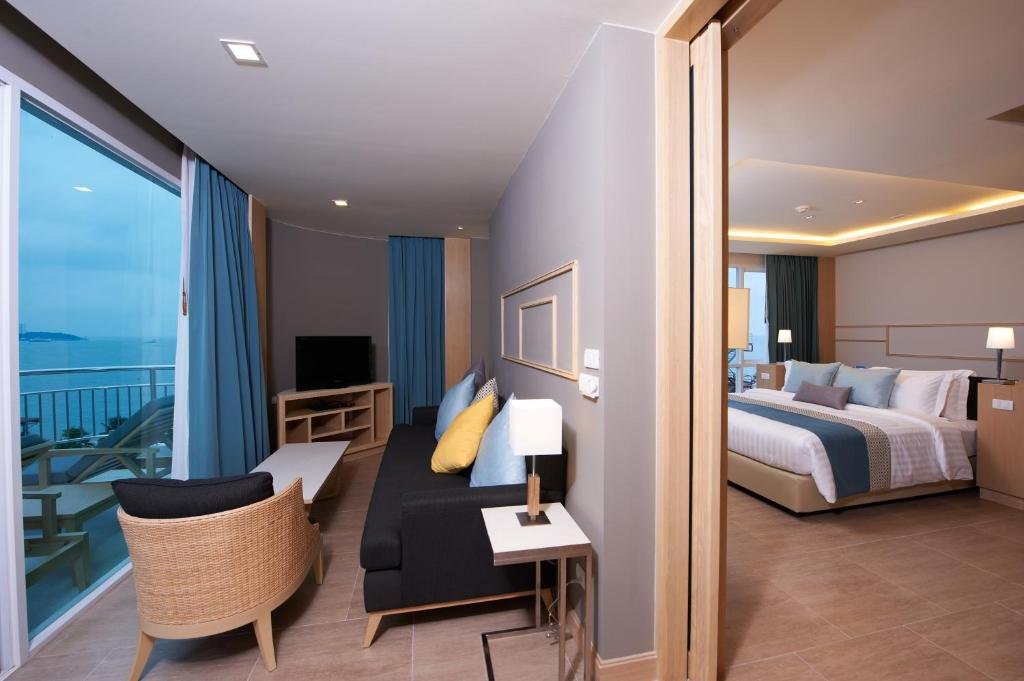 One-Bedroom Suite