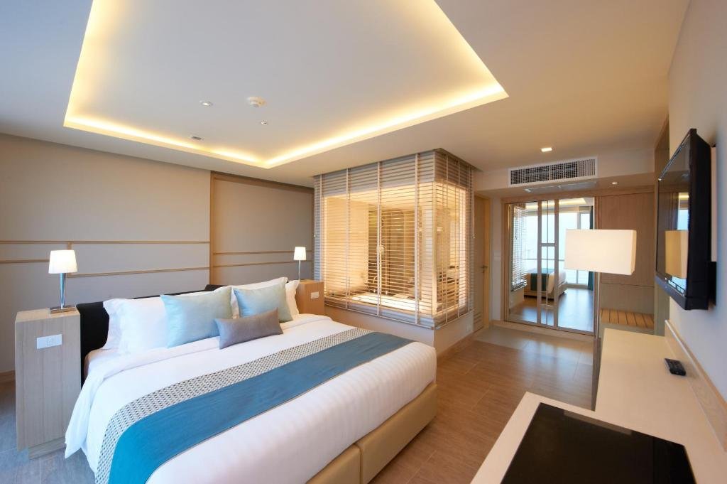 One-Bedroom Suite