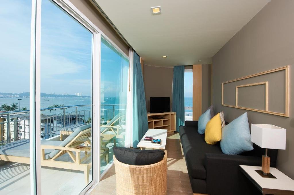 One-Bedroom Suite