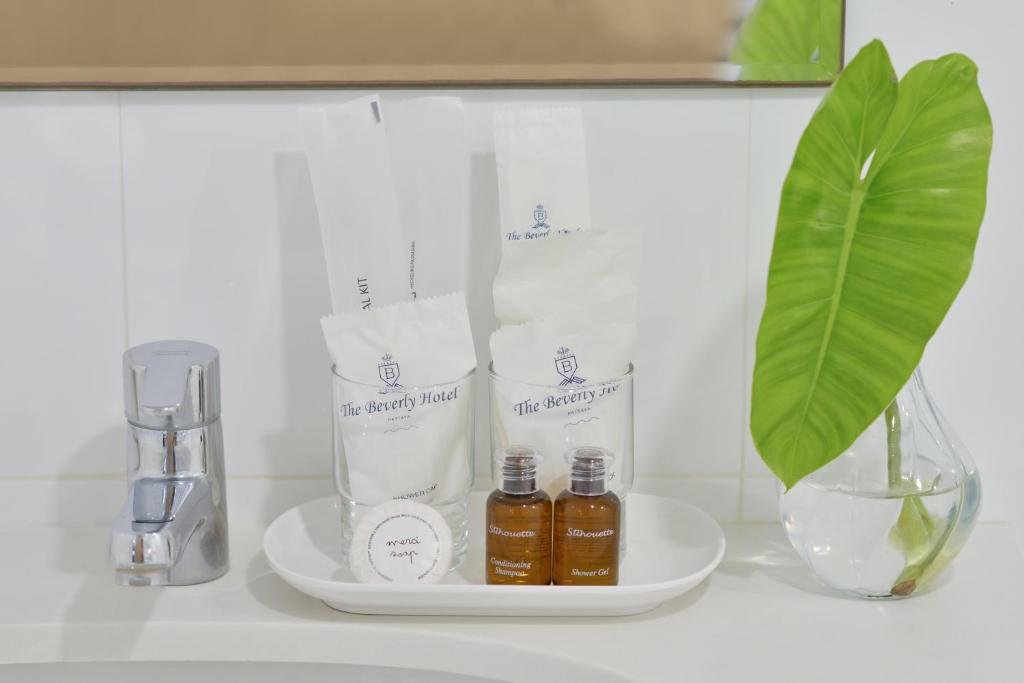 Suite Room King Bed with Living area