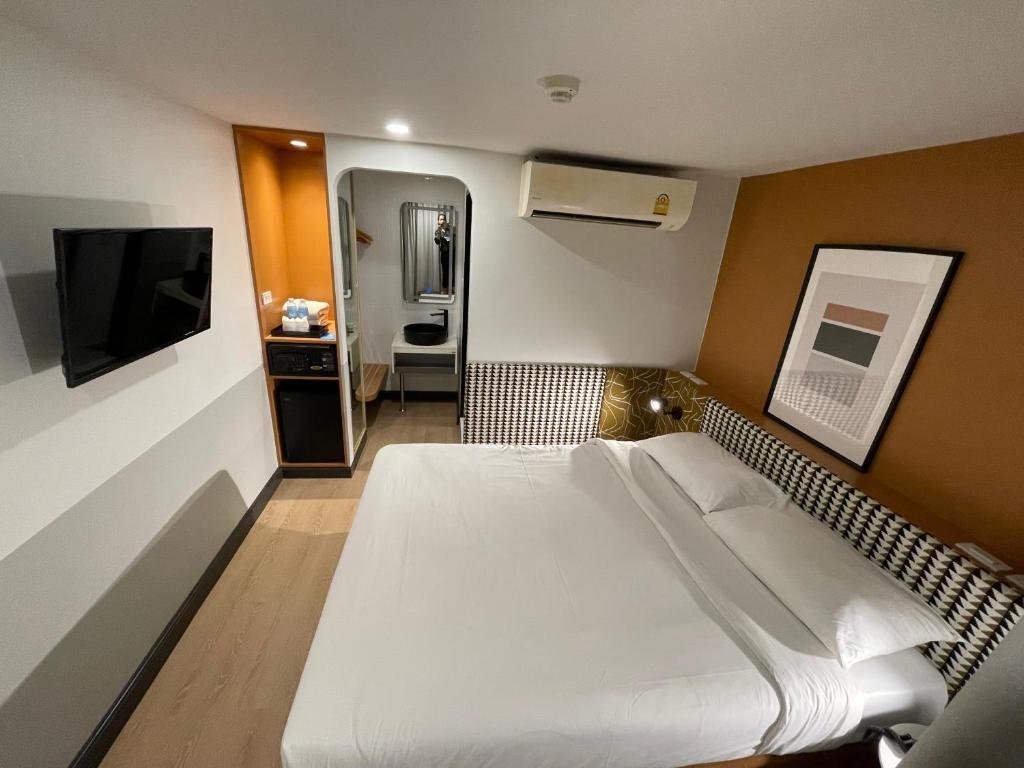 Superior Double or Twin Room