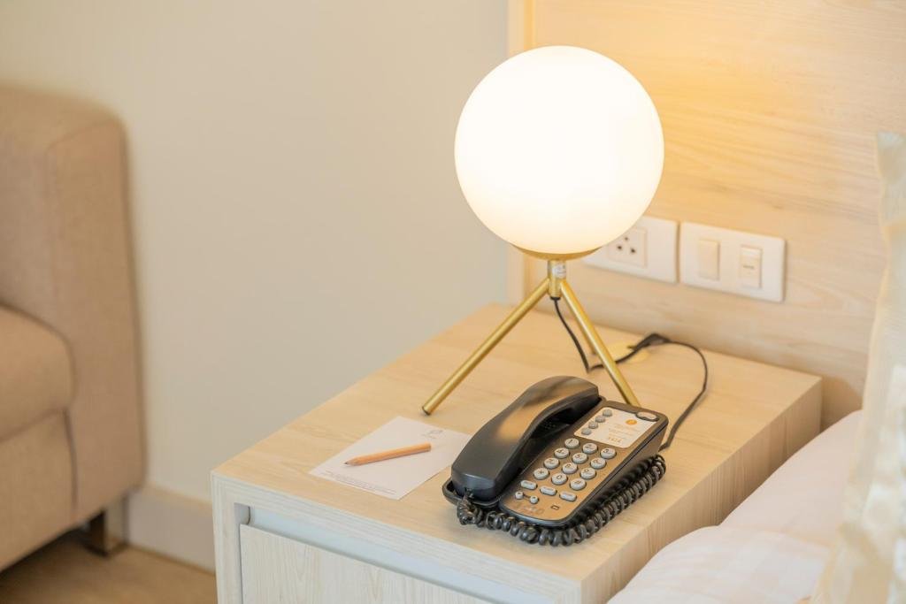 Deluxe Double or Twin Room with City View