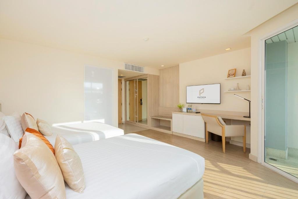 Deluxe Twin Room with Sea View