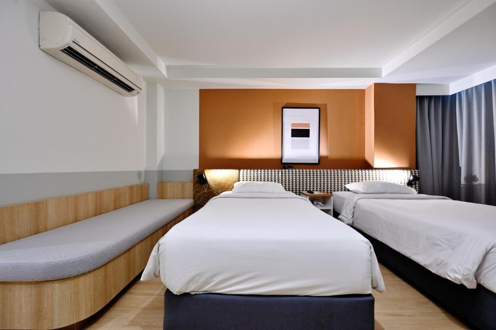 Deluxe Double or Twin Room