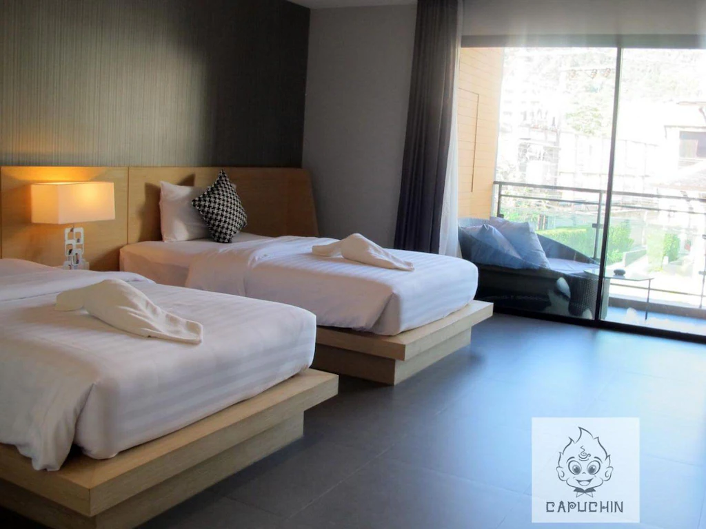 Deluxe Twin Room with Balcony