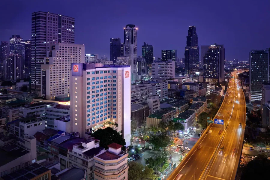 Hilton Garden Inn Bangkok Silom