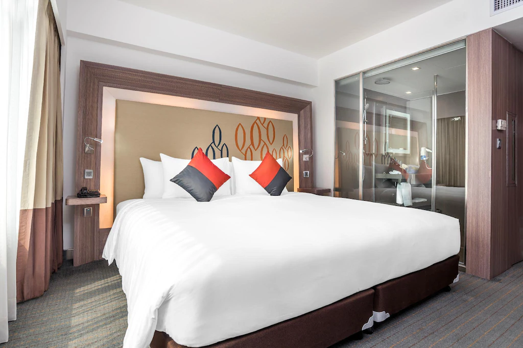 King Guest Room