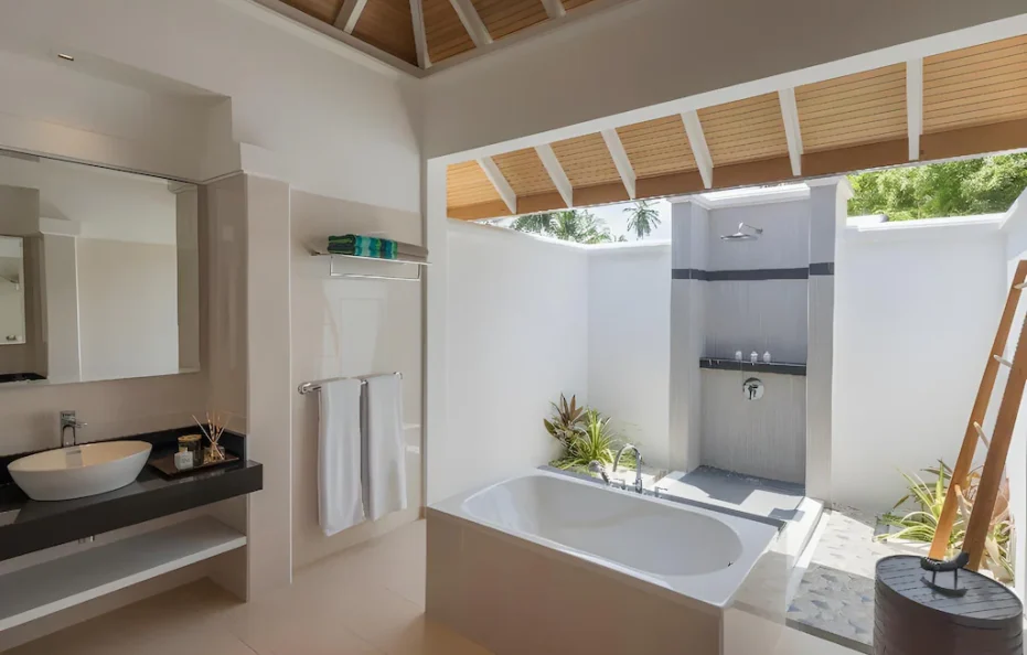 Deluxe Bungalow