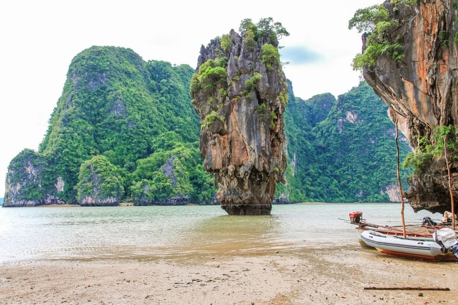 James Bond Island Tour by Speedboat with Lunch & Transfer