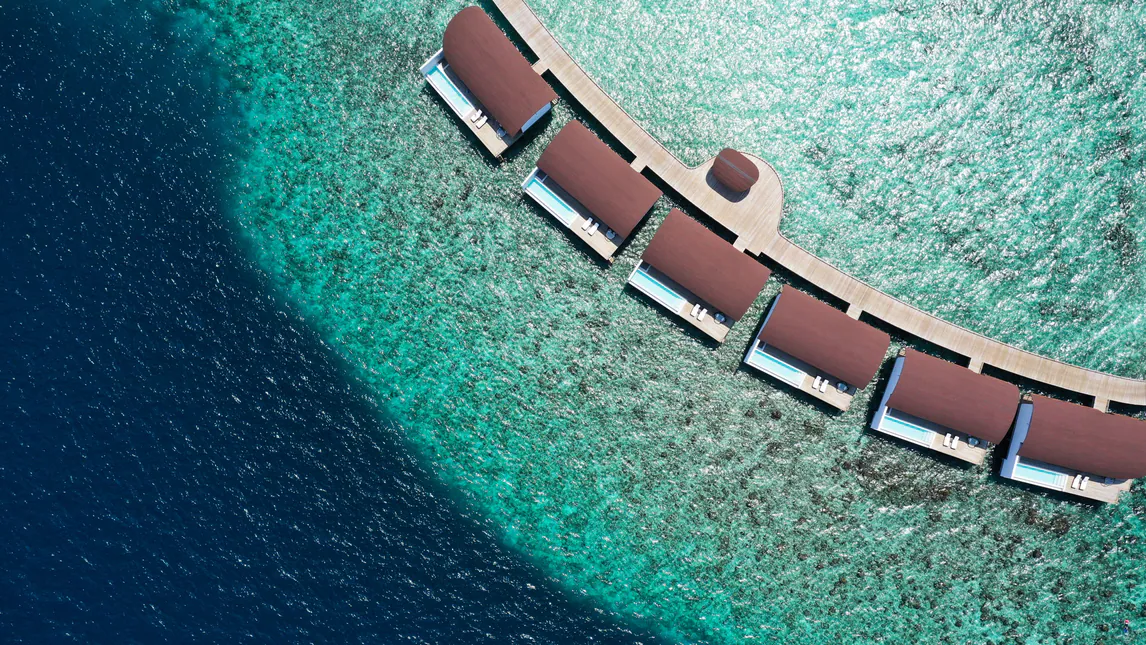 Overwater Villa – Pool