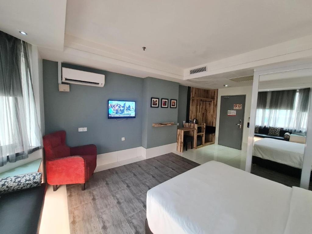 Annexe Deluxe Queen Room (non-smoking room)
