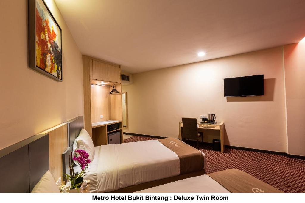 Deluxe Double or Twin Room