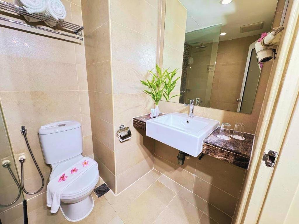 Deluxe Double or Twin Room