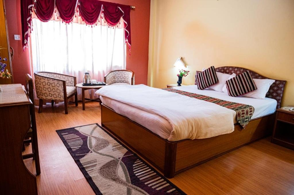 Deluxe Double or Twin Room