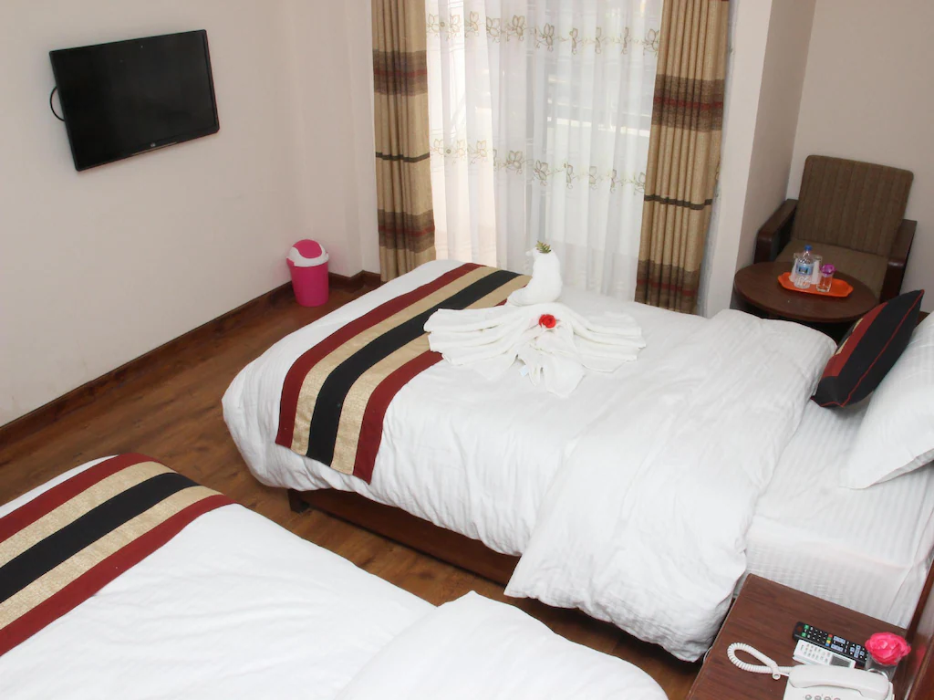 Deluxe (Double or Twin) Room