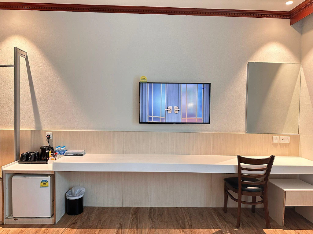 Standard Room (Double or Twin) without Window