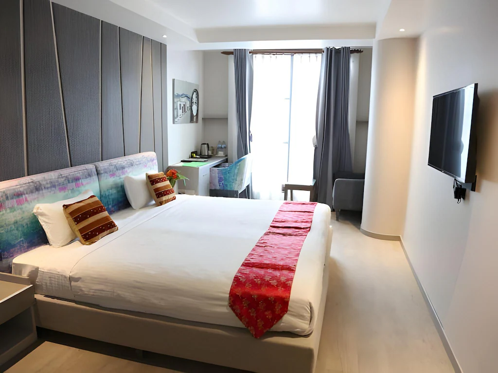 Standard Room (Double or Twin)