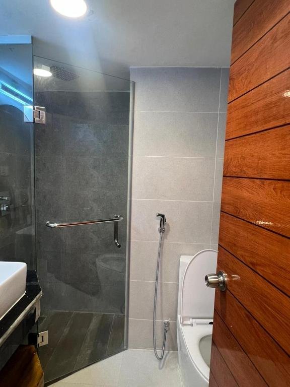 Standard Triple Room – Comfortable Stay with City Views