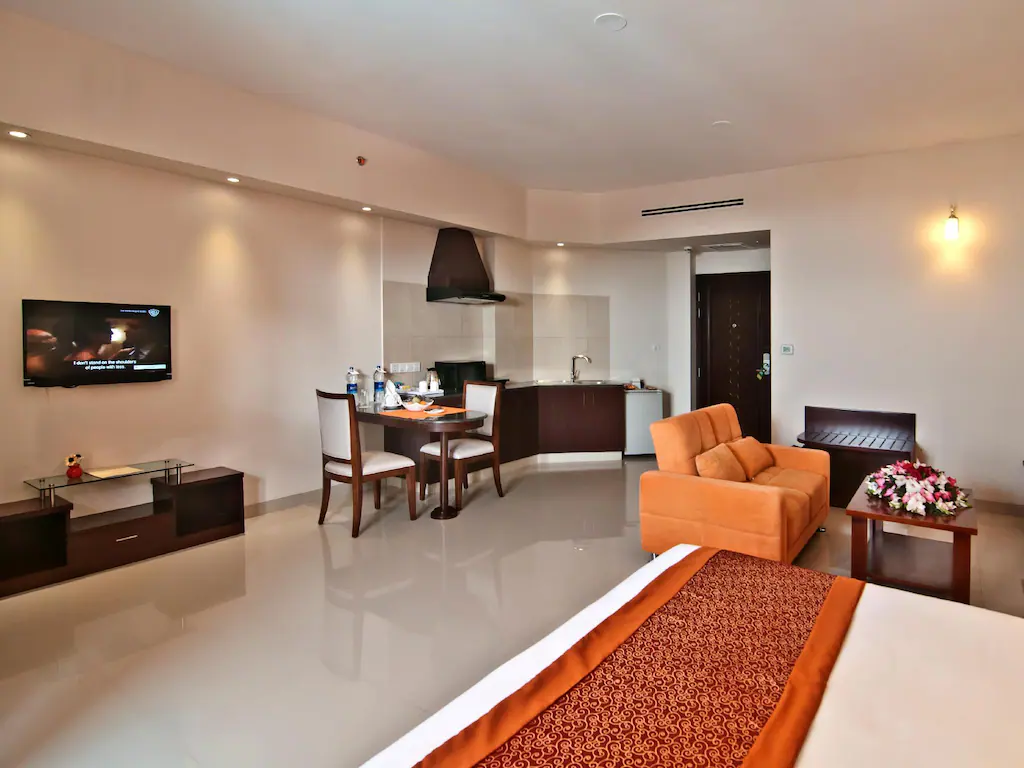 Studio King Room with Sea View