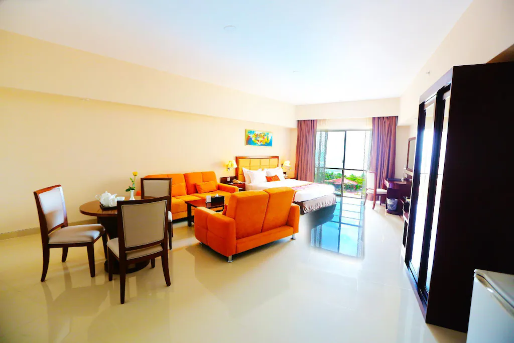 Studio King Room with Sea View