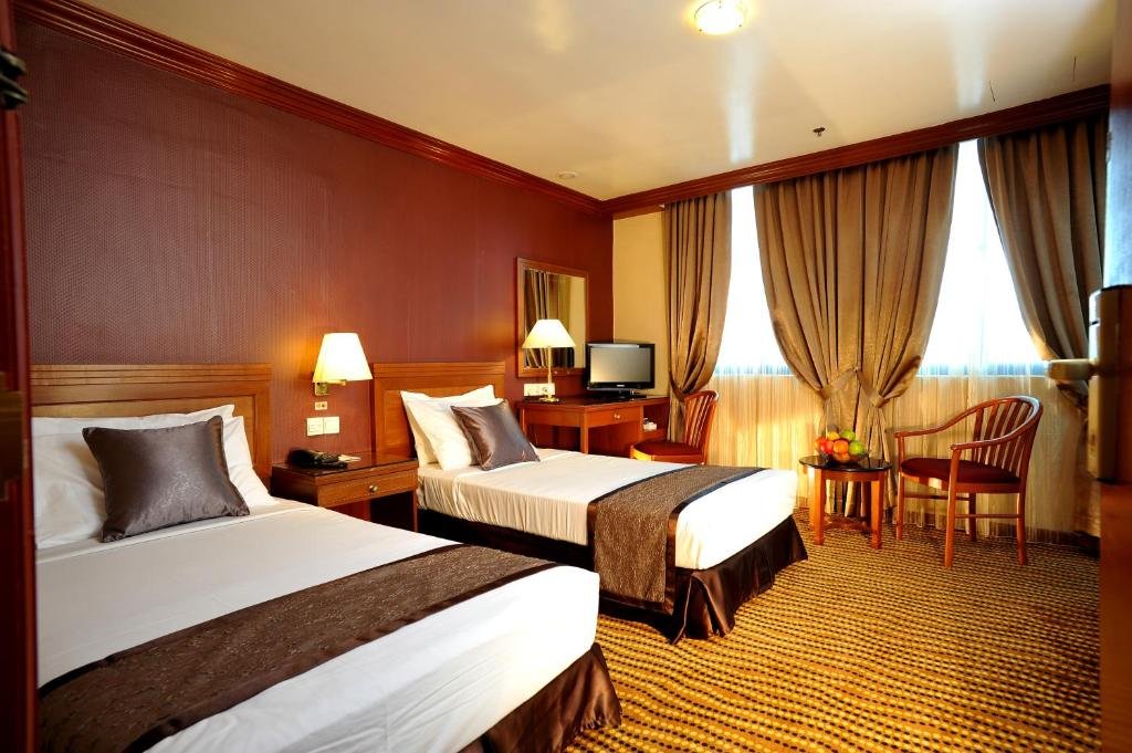 Superior Triple Room